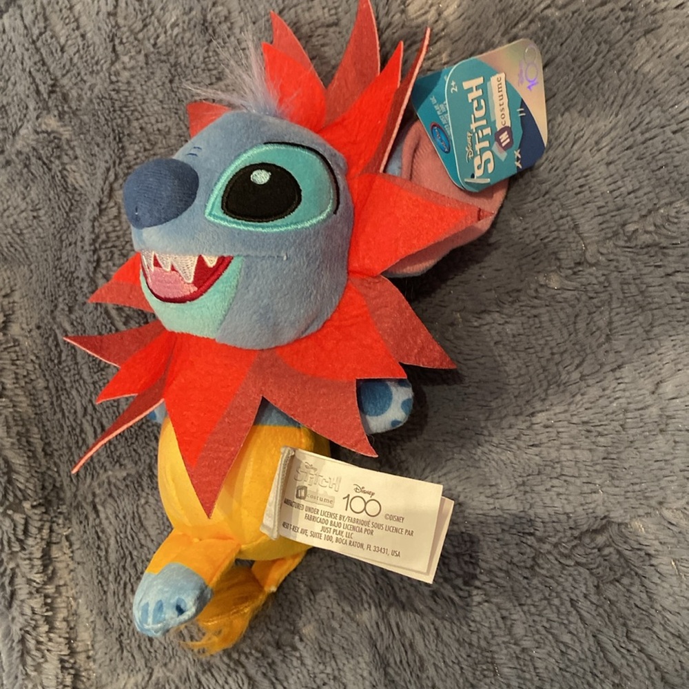 🍭Disney « Stitch in costume » (As Simba) Plush 100 Years Of Wonder Lilo & Stitch